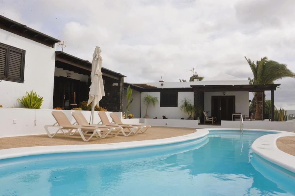Lapa Tías